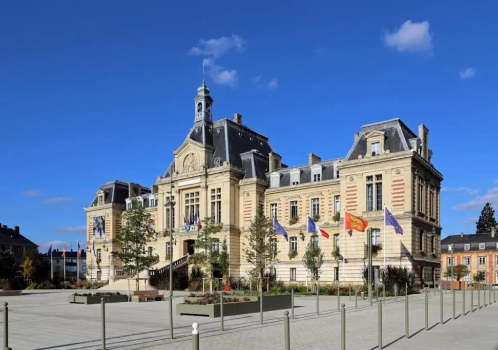 App 4 - T3 Calme Et Spacieux Hyper Centre 5 Min Gare Apartment Evreux
